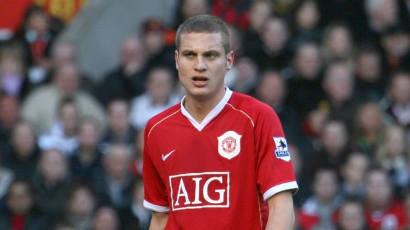 Nemanja Vidić bật mí góc khuất phòng thay đồ tại Man Utd